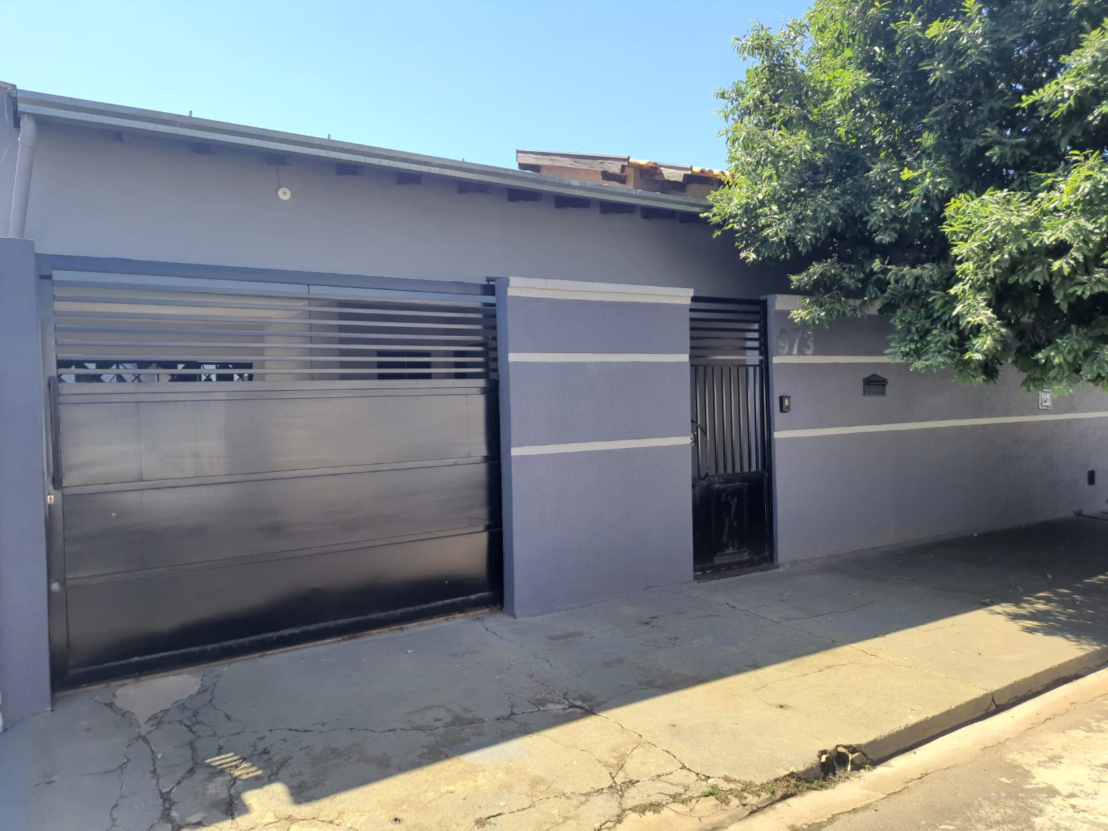 ÓTIMA CASA COM PISCINA NO JARDIM DEL REY ÓTIMA CASA COM PISCINA NO JARDIM DEL REY