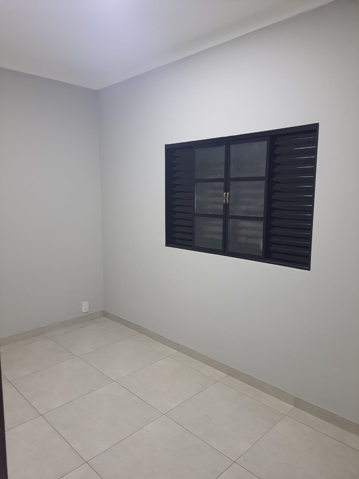 ÓTIMA CASA COM PISCINA NO JARDIM DEL REY