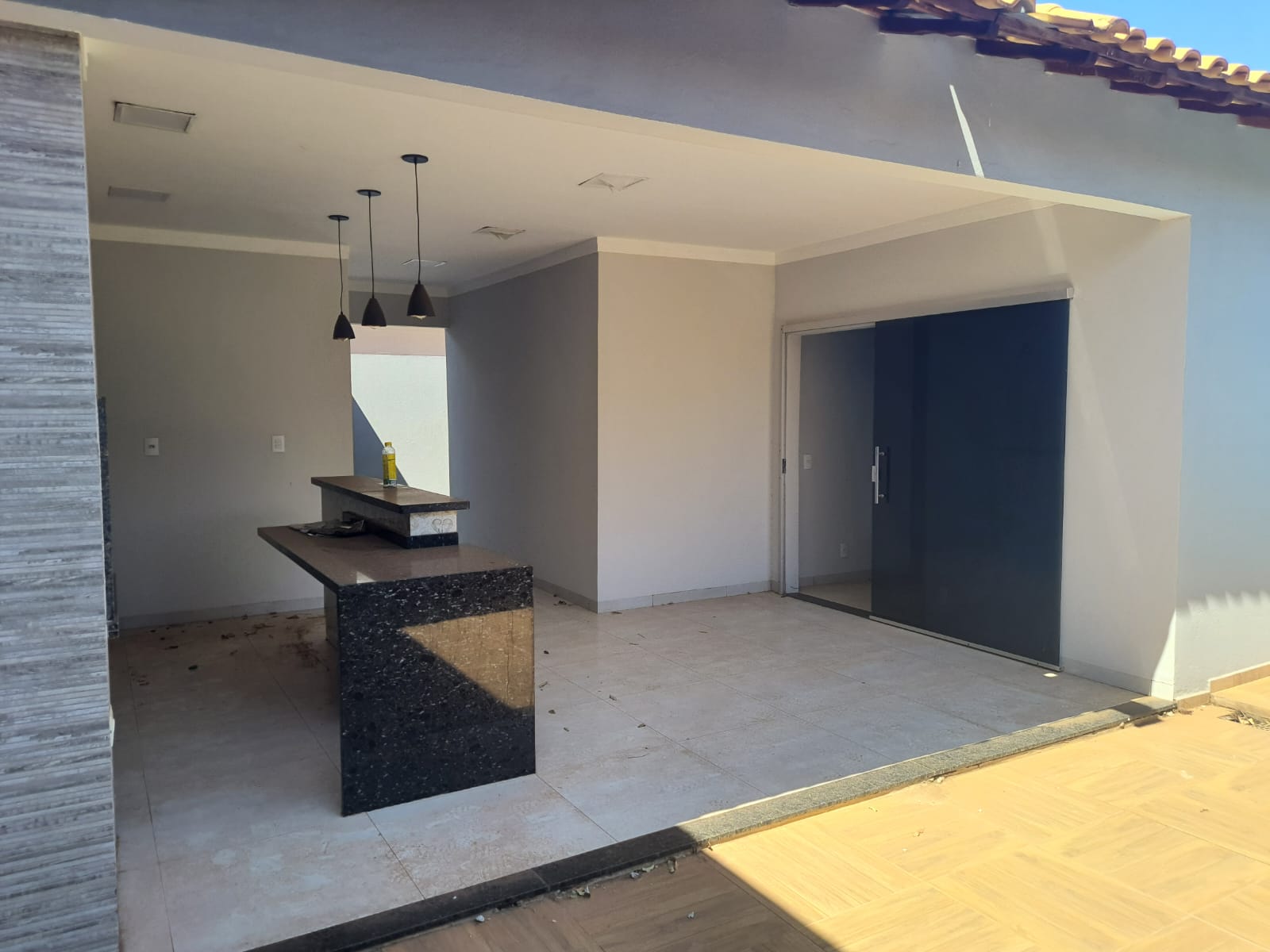 ÓTIMA CASA COM PISCINA NO JARDIM DEL REY