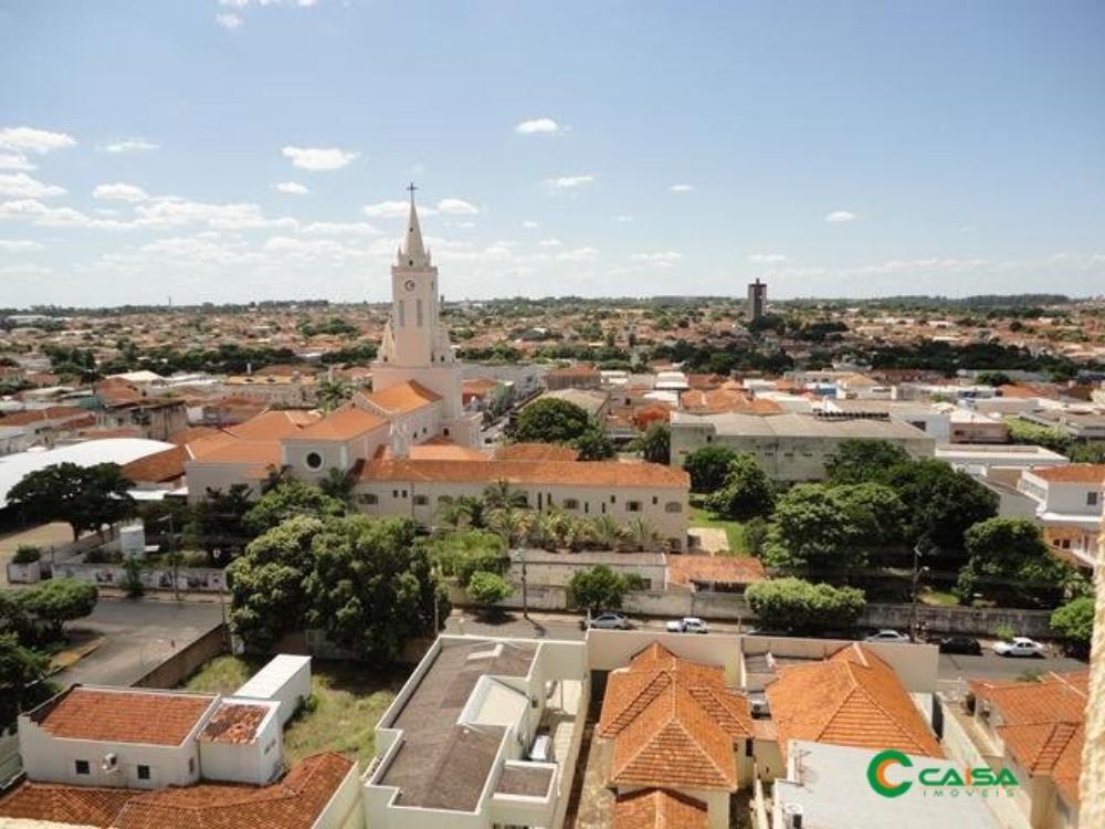 Avenida Doutor Antônio Define,550 - Centro
