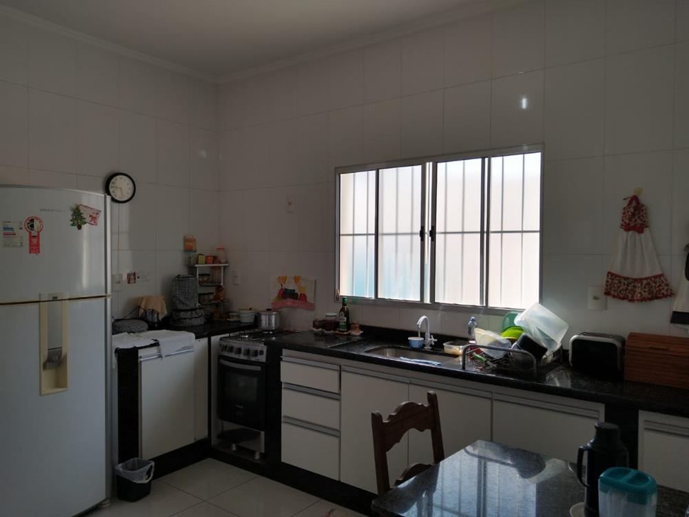Rua Piauí,60 - Vila Santo Antônio