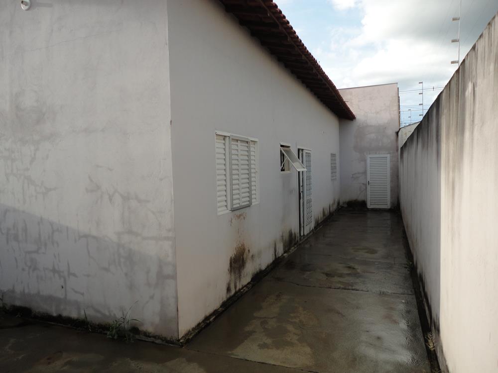 Rua Francisco Barbosa dos Santos,100 - Residencial Jardim do Lago IV