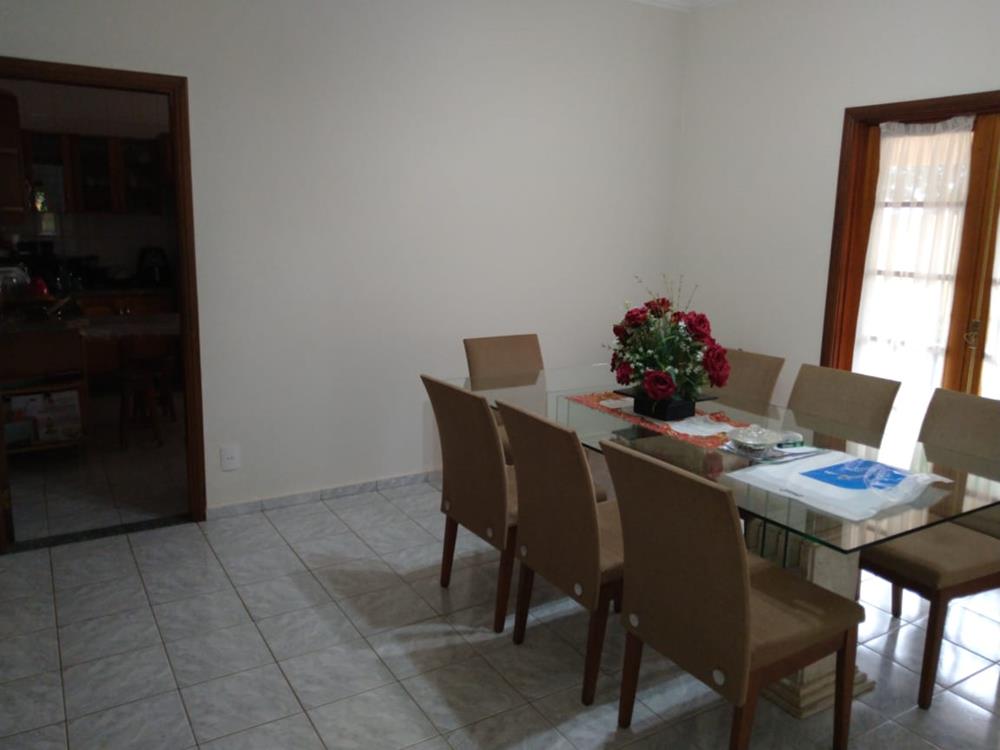 Rua dos Ciprestes,256 - Parque Residencial Village