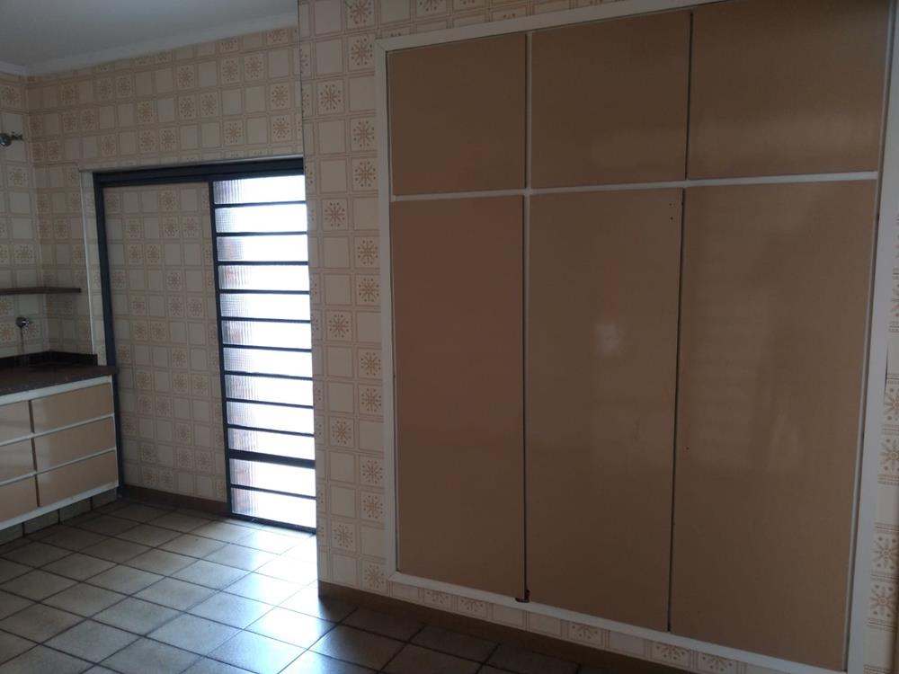 Rua Altino Vaz de Melo,39 - CENTRO