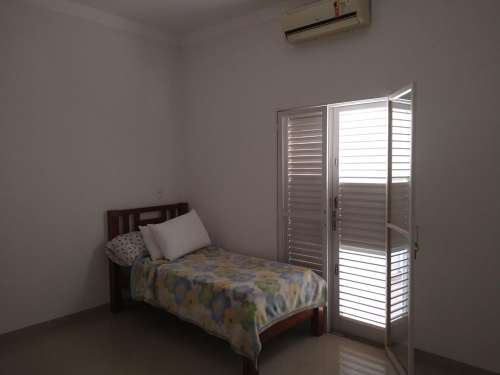Avenida Graciliano de Oliveira,245 - Jardim São Vicente