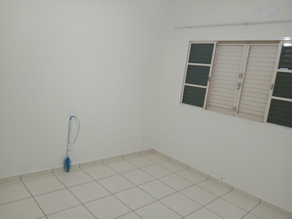 Rua Irmãos Anelli,1025 - DEL REY