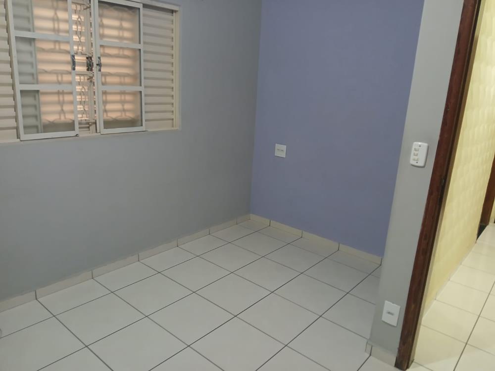 Rua Irmãos Anelli,1025 - DEL REY