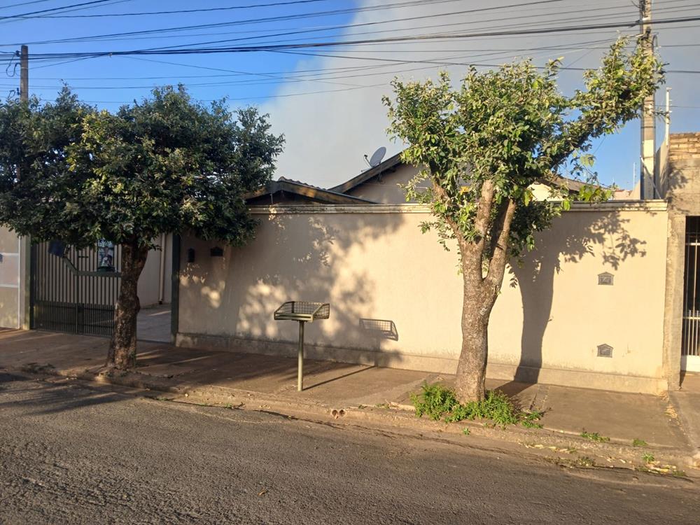 Rua Irmãos Anelli,1025 - DEL REY