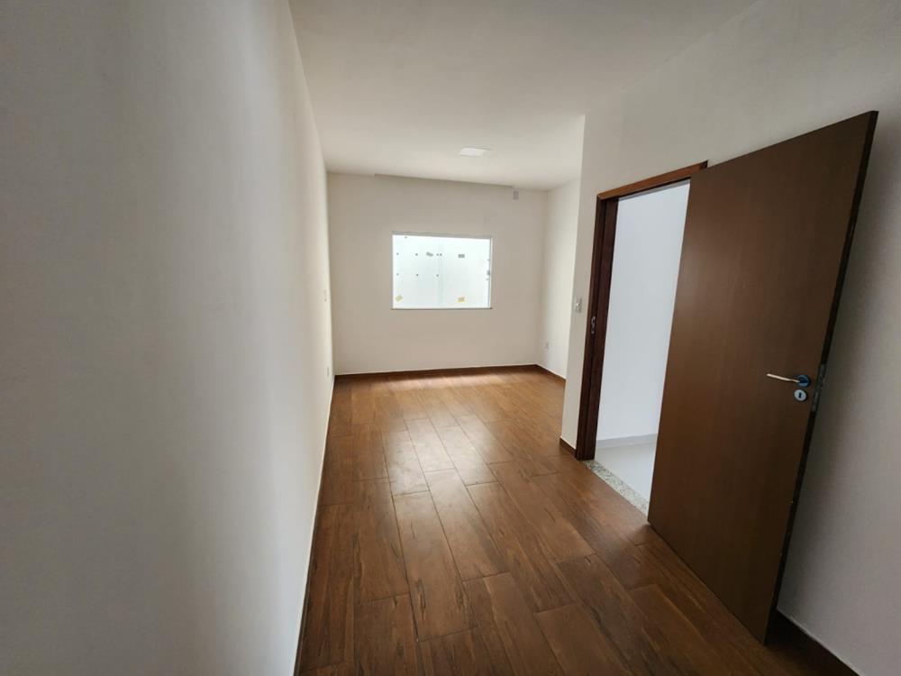 Rua Camuripeba,22 - Itapuã